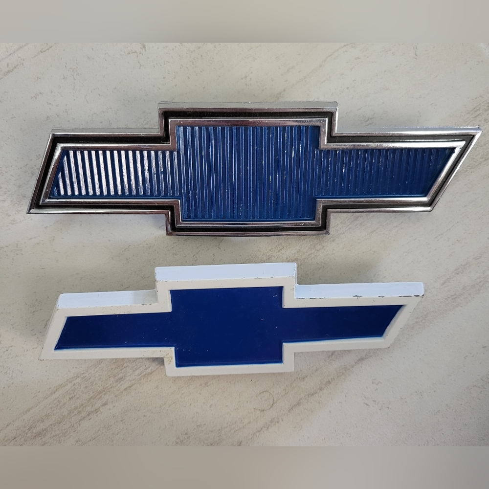 Chevrolet Emblems